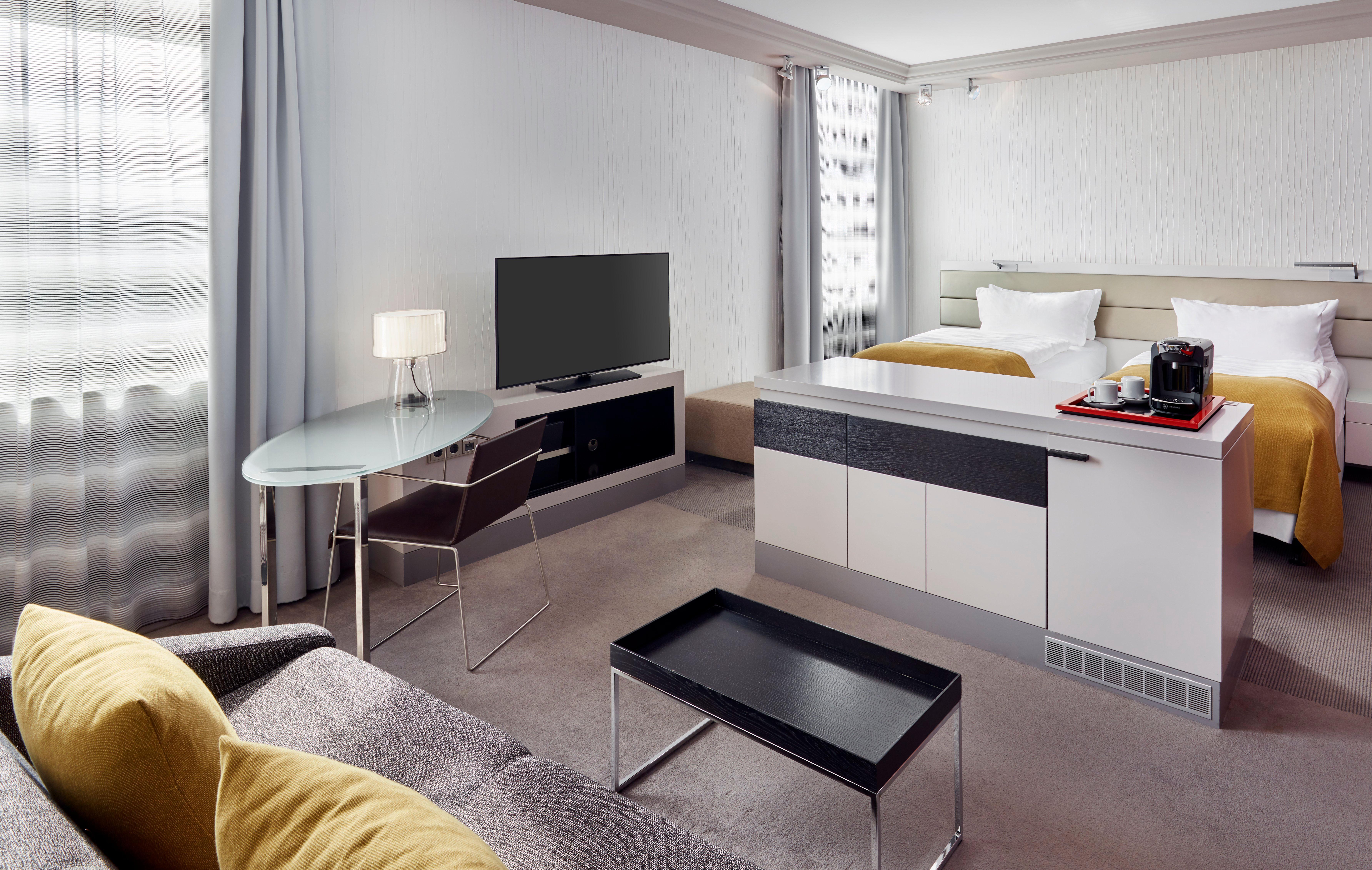 Intercontinental By Ihg 5*