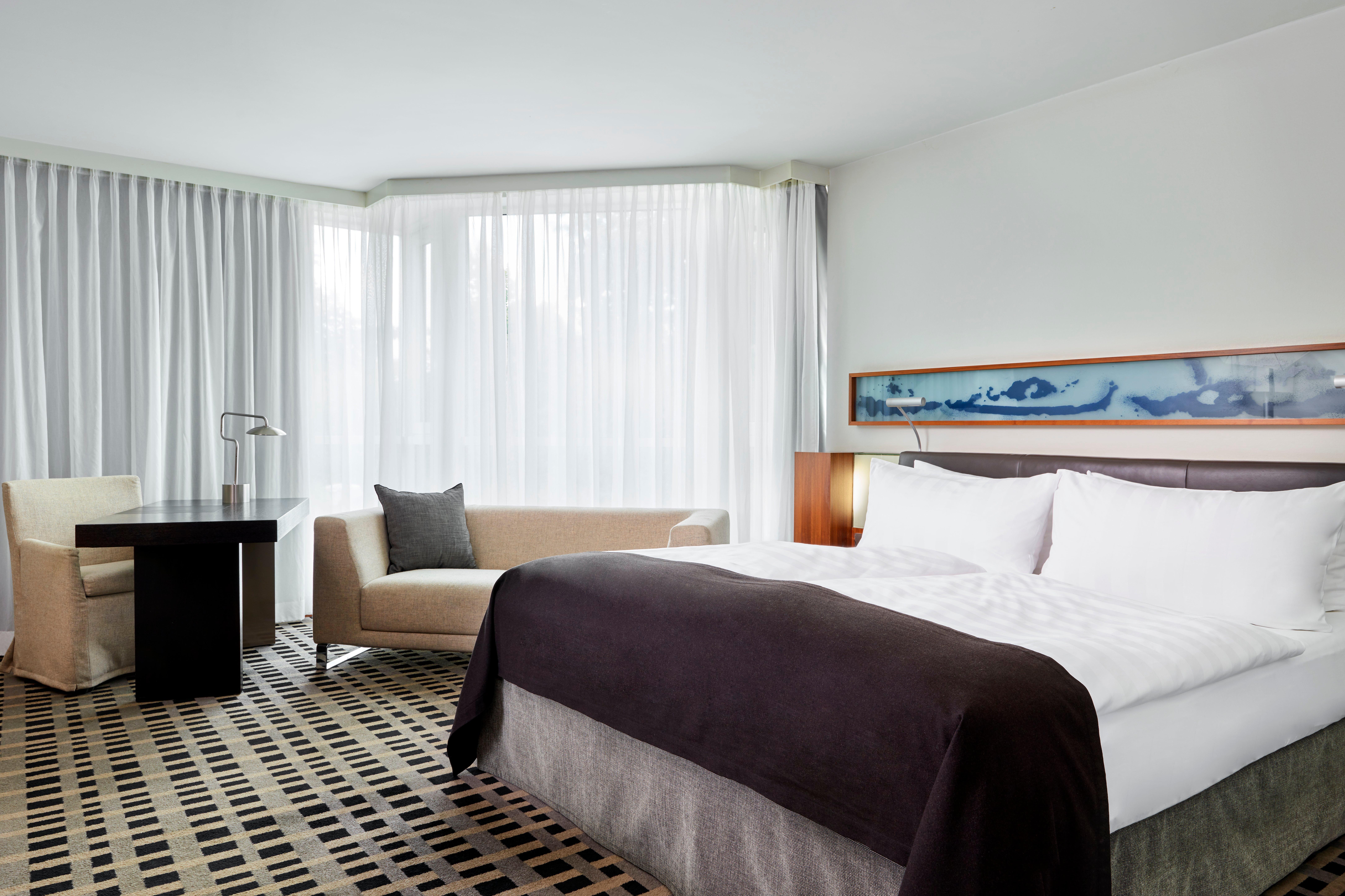 Intercontinental Berlin, An Ihg