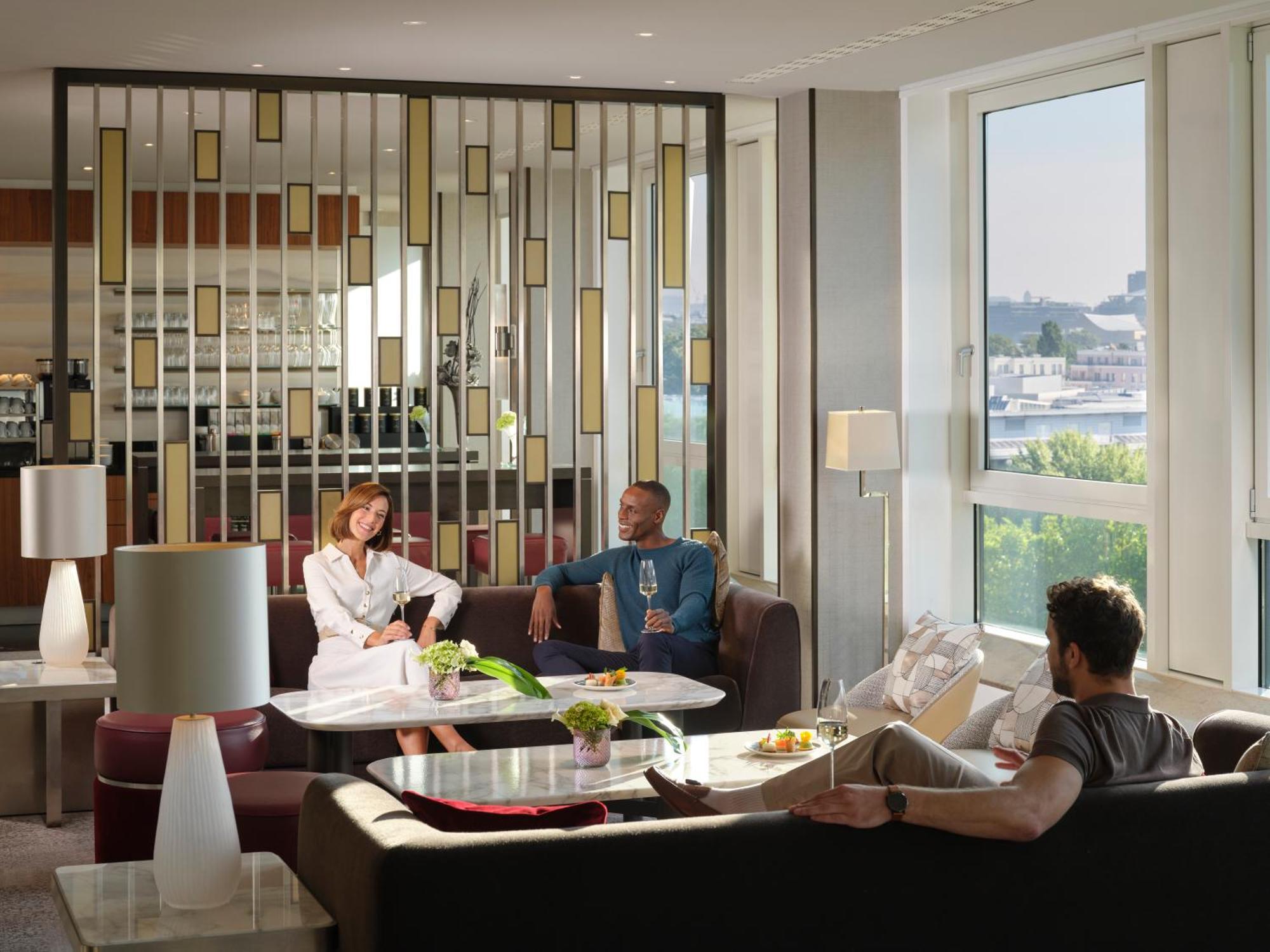 Intercontinental Berlin, An Ihg